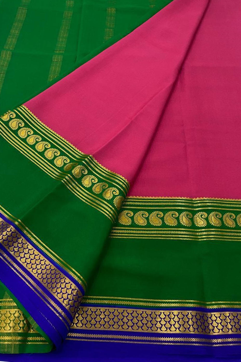 Exquisite Pink Mysore Handloom Crepe Silk Saree - Luxurion World