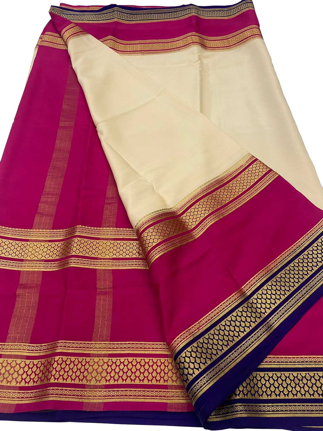 Chic Off White Handloom Crepe Silk Saree - Luxurion World
