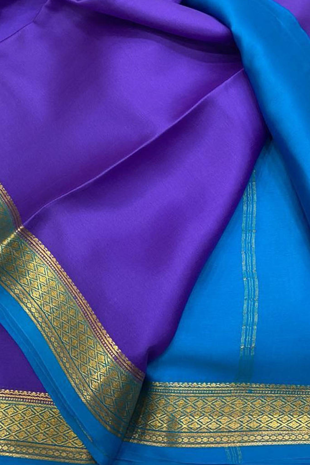 Stunning Purple And Blue Pure Mysore Silk Handloom Plain Saree - Luxurion World