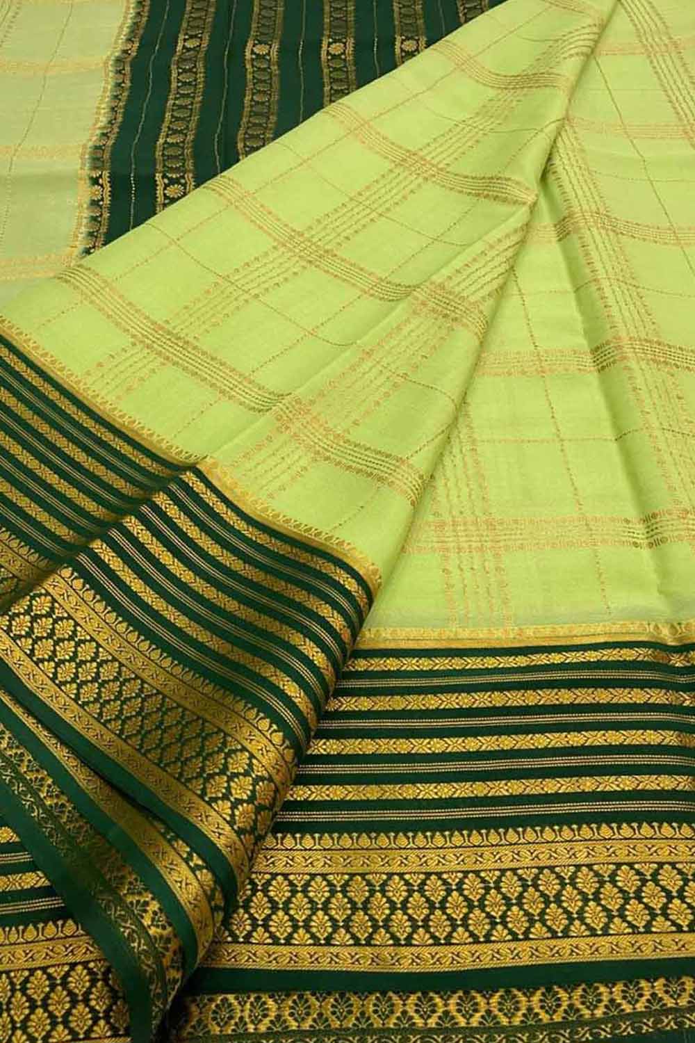 Green Handloom Mysore Pure Crepe Silk Saree - Elegant and Ethereal - Luxurion World