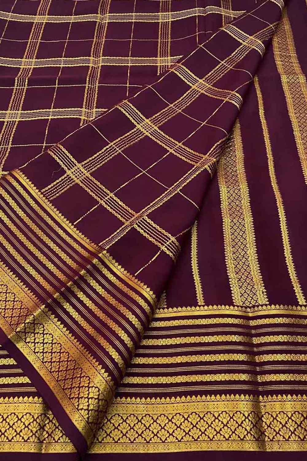 Exquisite Purple Handloom Mysore Crepe Silk Saree - Luxurion World
