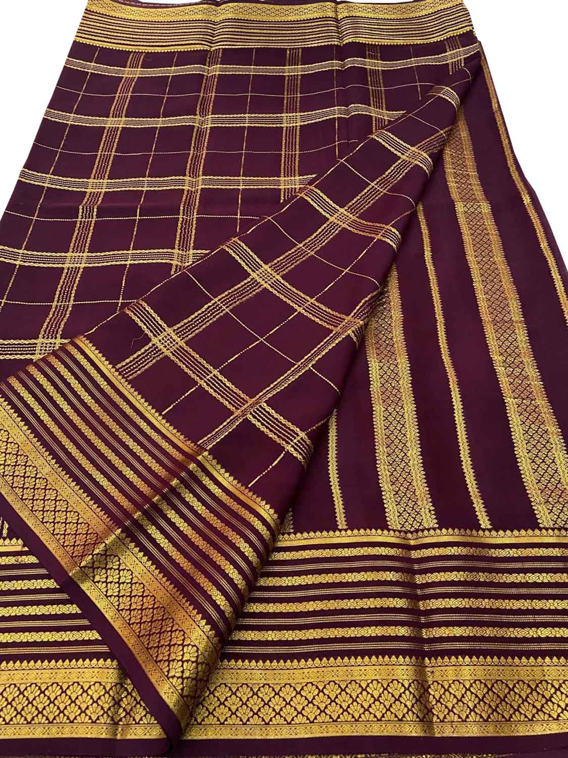 Exquisite Purple Handloom Mysore Crepe Silk Saree - Luxurion World
