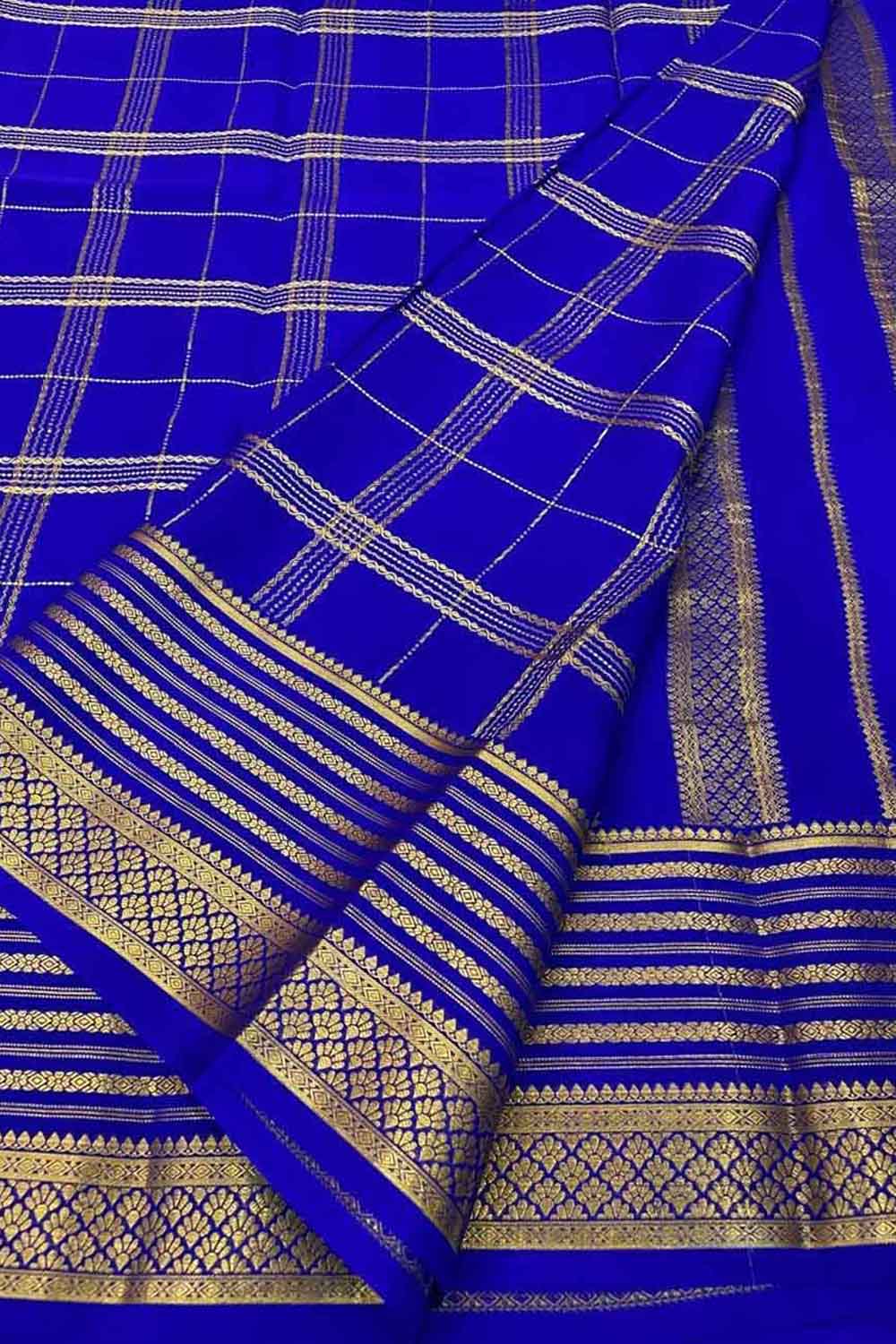 Exquisite Blue Handloom Pure Crepe Silk Saree - Luxurion World