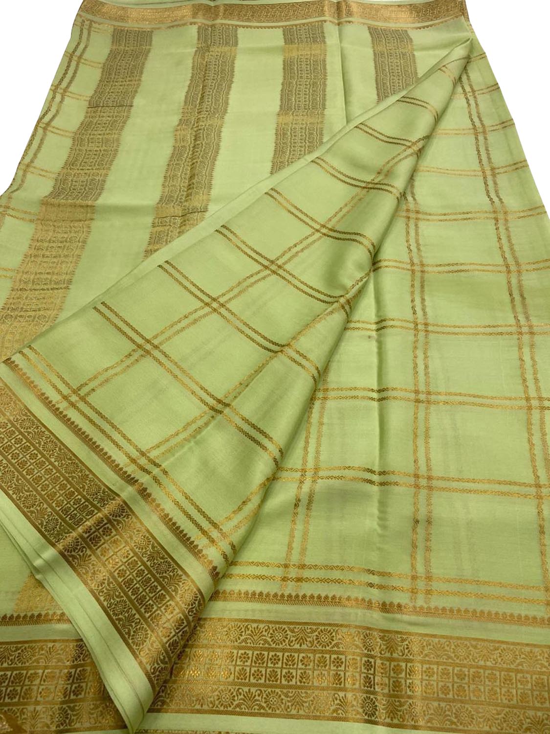 Green Handloom Mysore Pure Crepe Silk Saree
