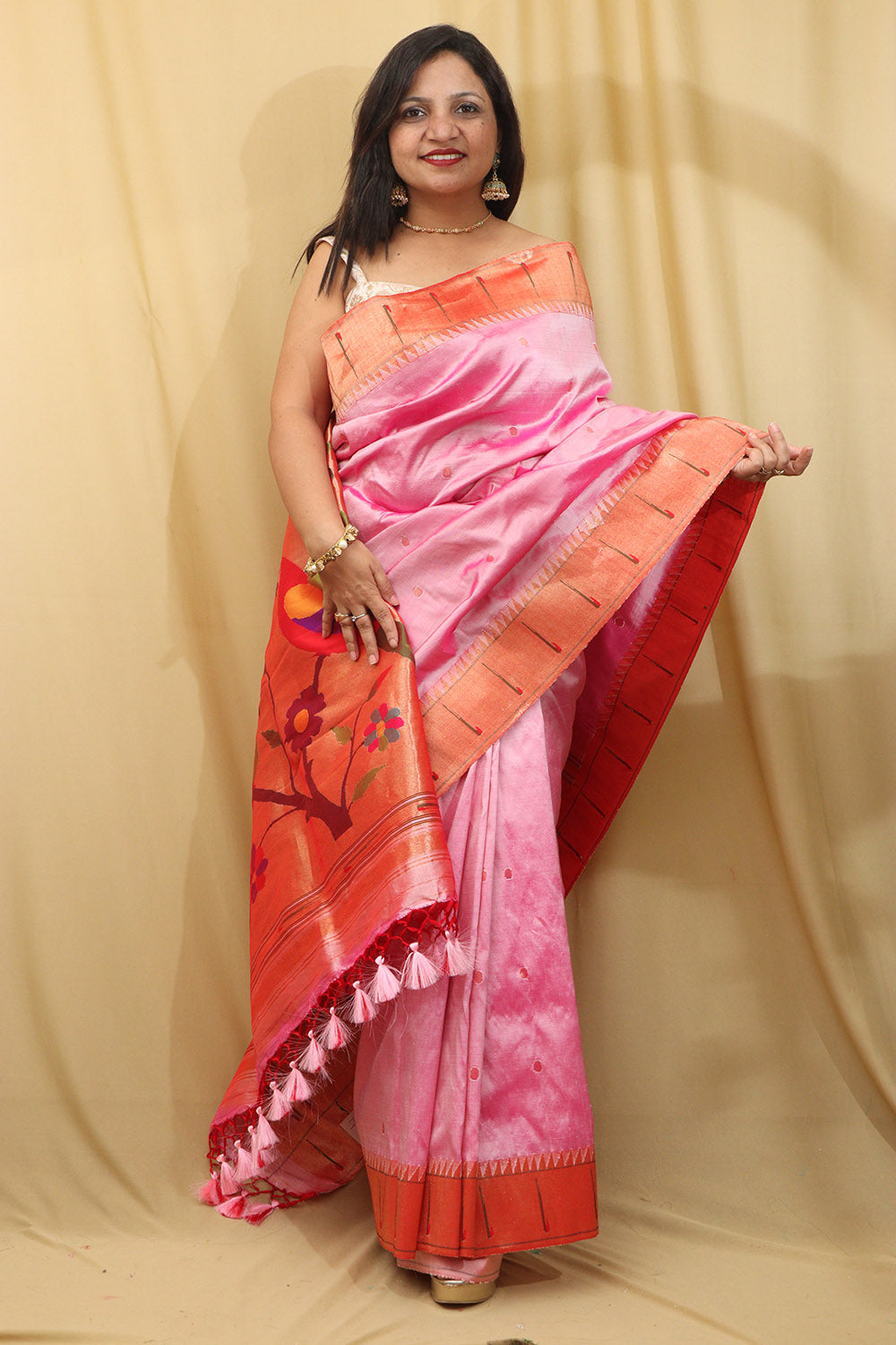 Exquisite Pink Paithani Silk Saree with Parrot Design - Luxurion World