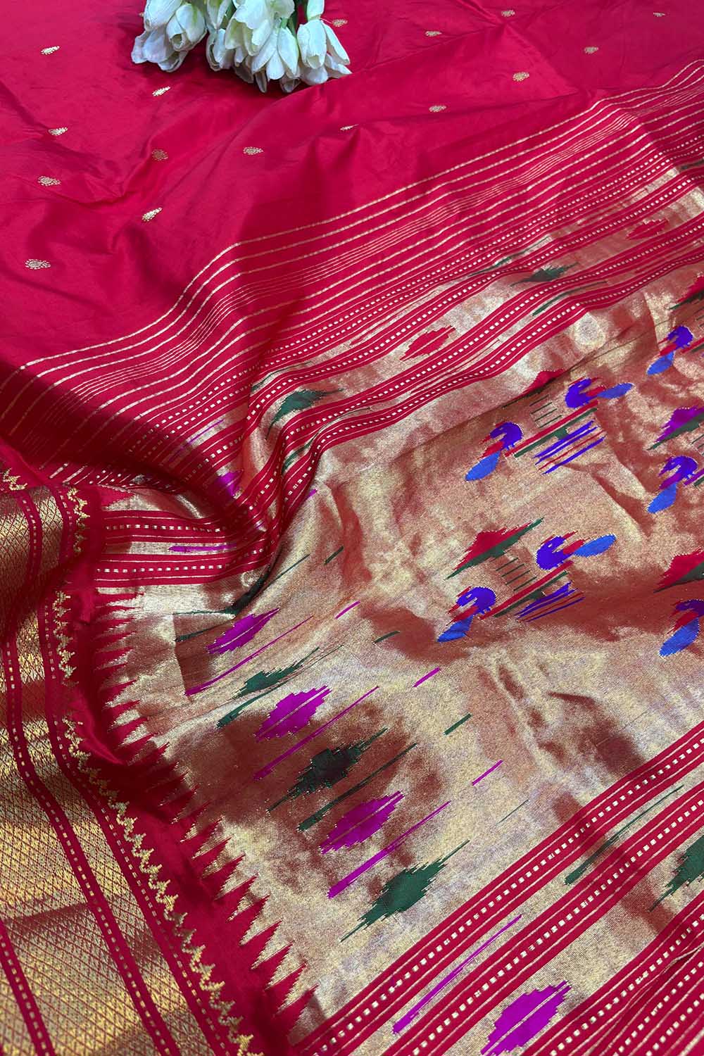 Red Handloom Paithani Pure Silk Peacock Design Saree - Luxurion World