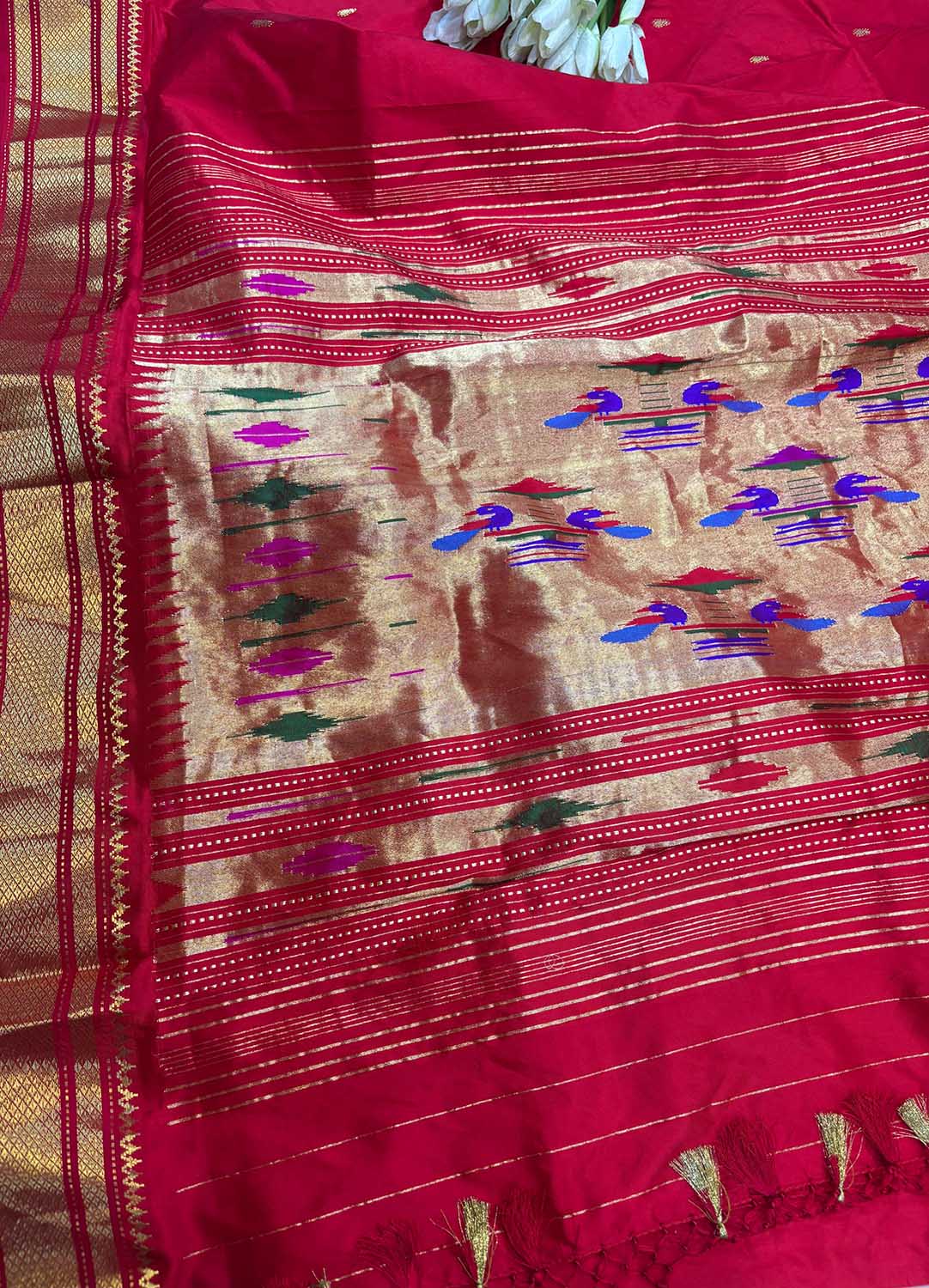 Red Handloom Paithani Pure Silk Peacock Design Saree - Luxurion World
