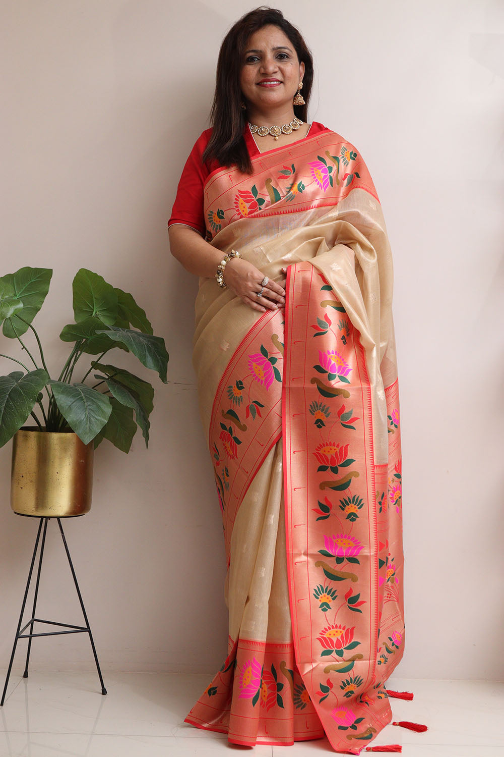 Elegant Pastel Kora Silk Paithani Border Flower Design Saree - Luxurion World