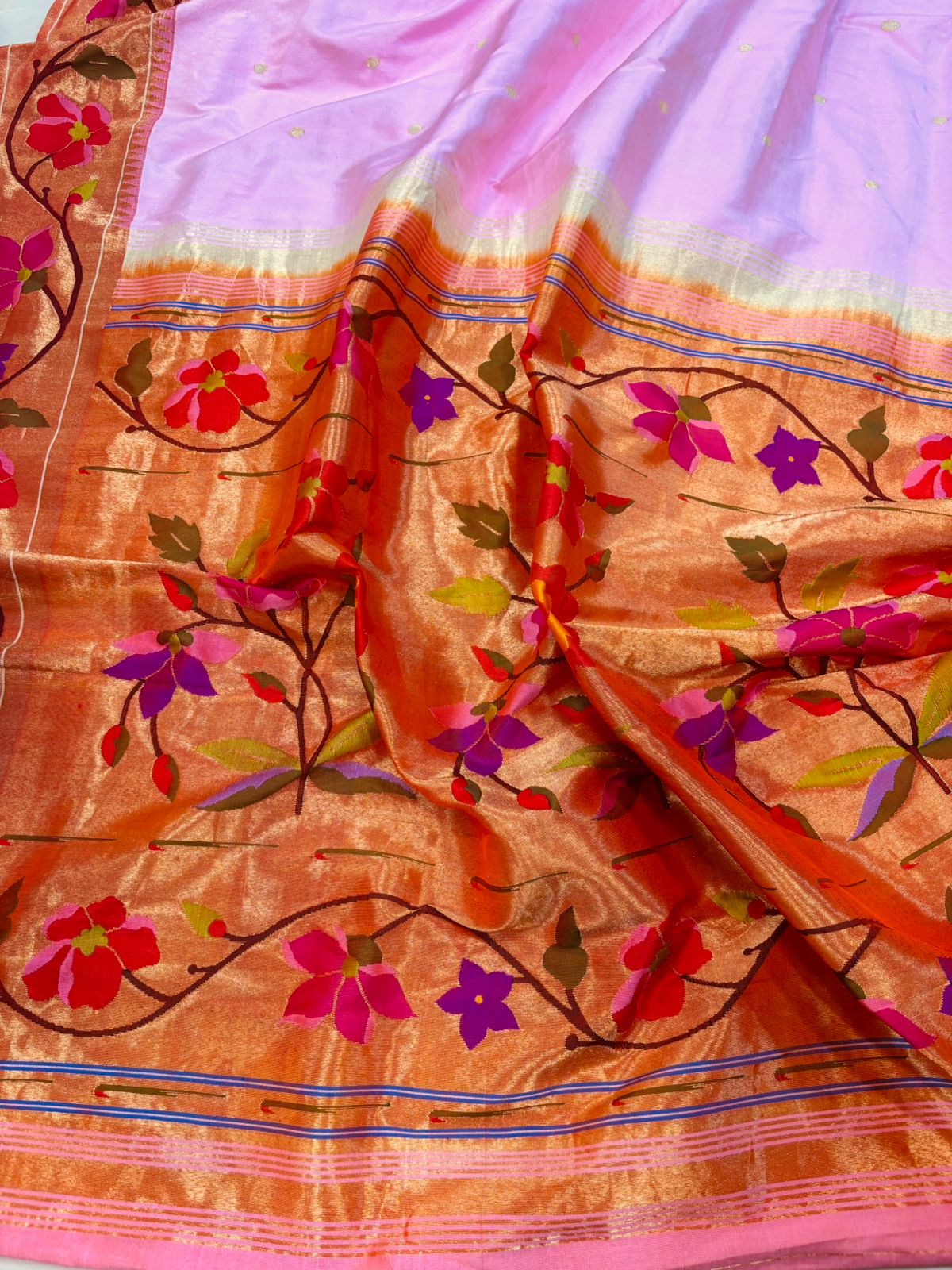 IS1P1PR526042401 Pink Paithani Handloom Flower Design Pure Silk Saree - Luxurion World
