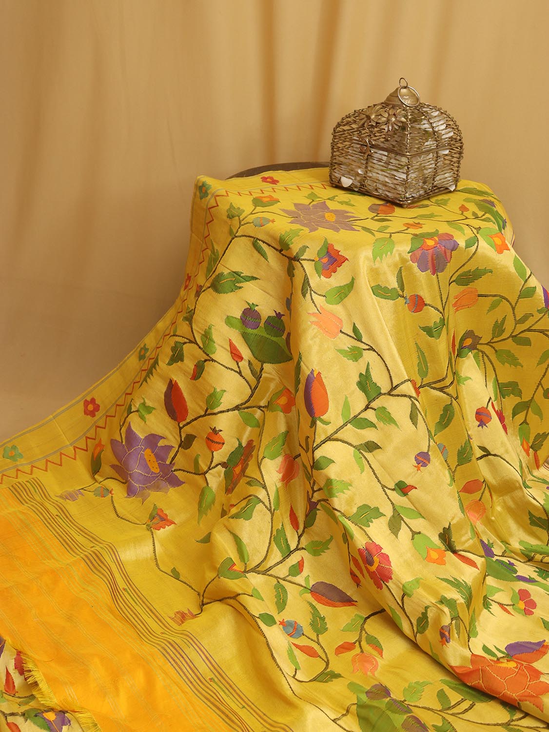 Yellow Handloom Paithani Pure Silk Floral Design Saree - Luxurion World