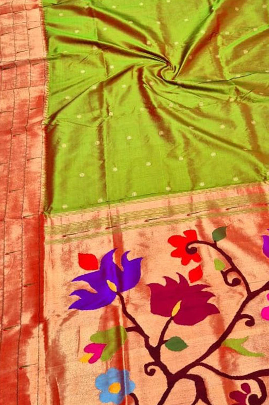 Green Pure Silk Paithani Handloom Triple Muniya Border Flower Design Saree - Luxurion World