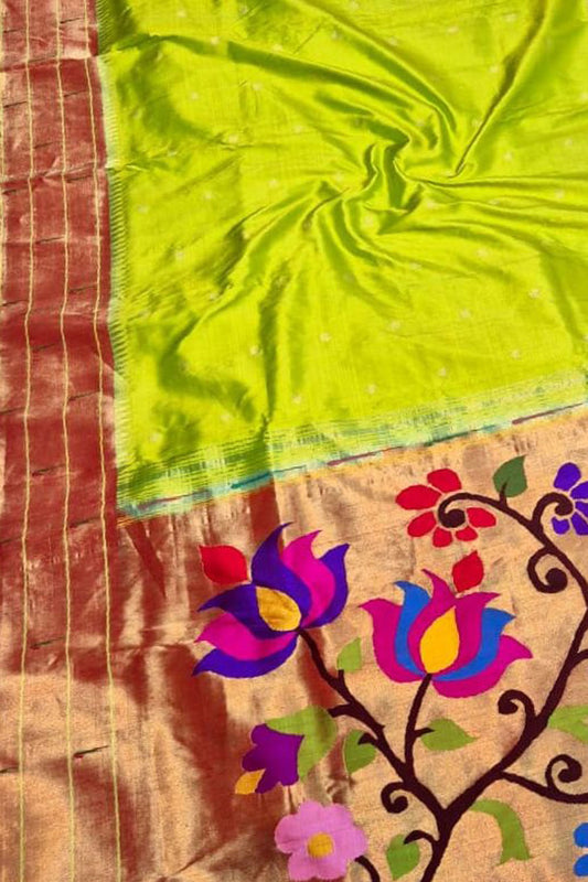 Green Pure Silk Paithani Handloom Triple Muniya Border Flower Design Saree - Luxurion World