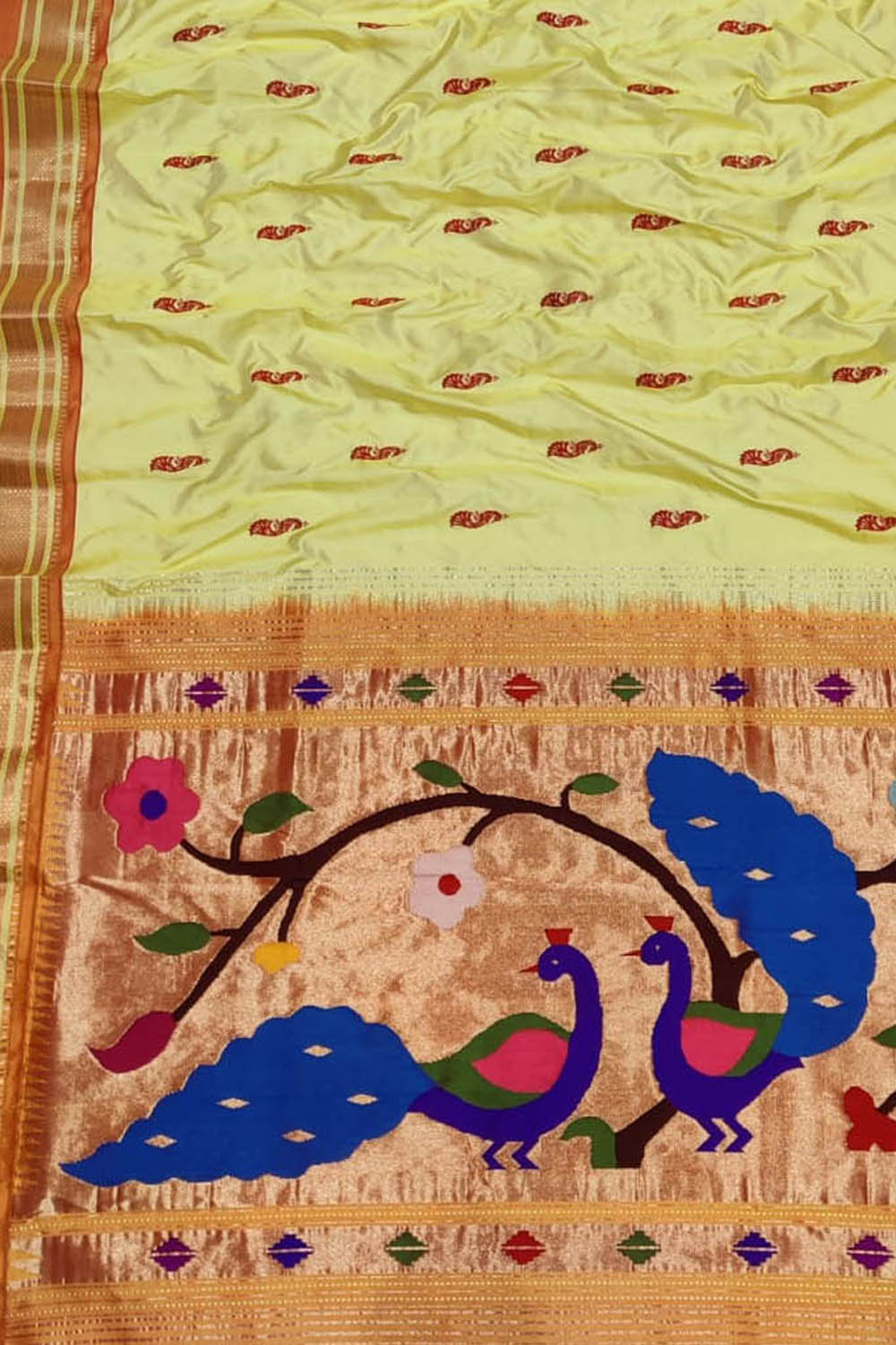 Pure Silk Yellow Paithani Handloom Saree - Traditional Elegance