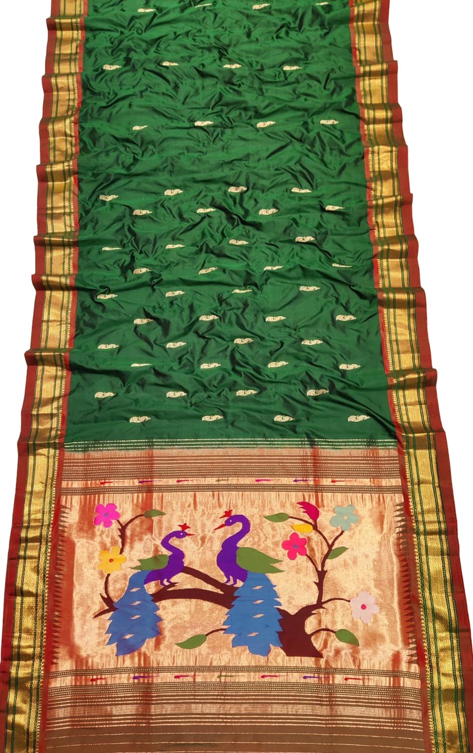 Stunning Green Paithani Handloom Silk Saree - Pure Elegance!