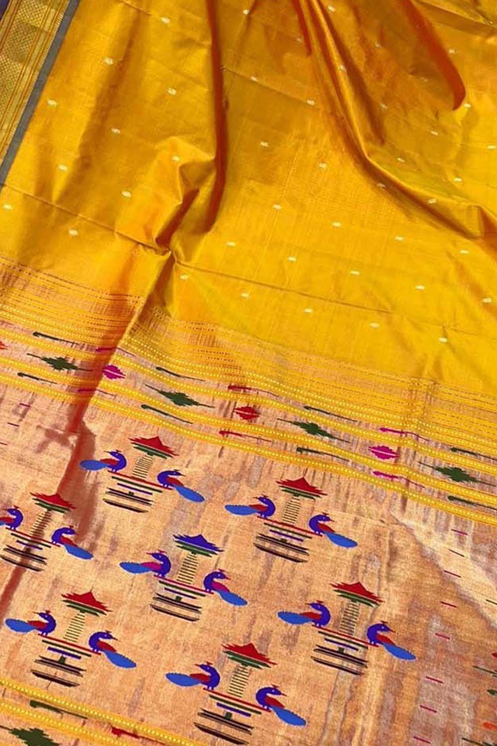 Pure Silk Yellow Handloom Paithani Saree with Maharani Pallu