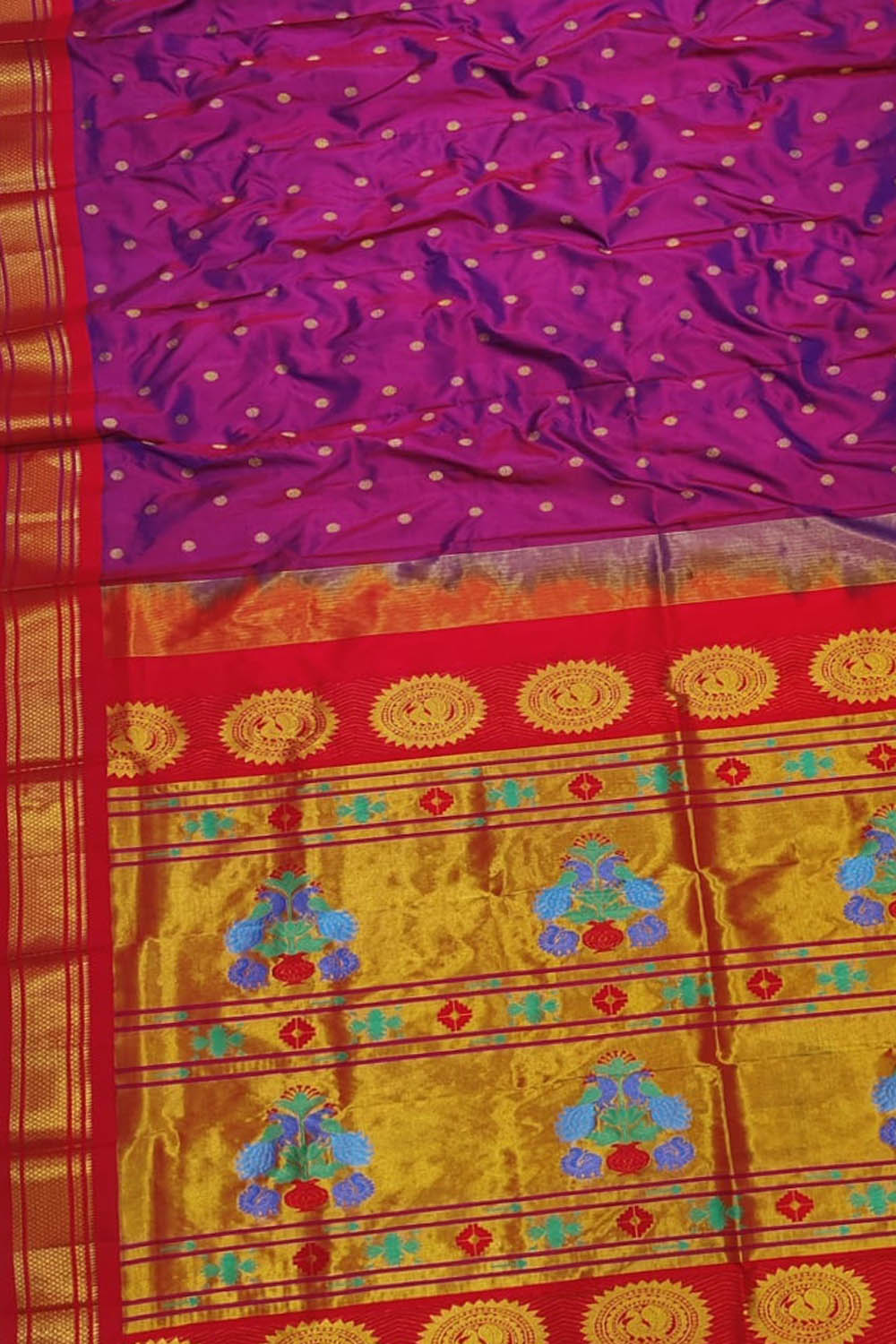 Exquisite Purple Paithani Silk Saree Handloomed - Luxurion World