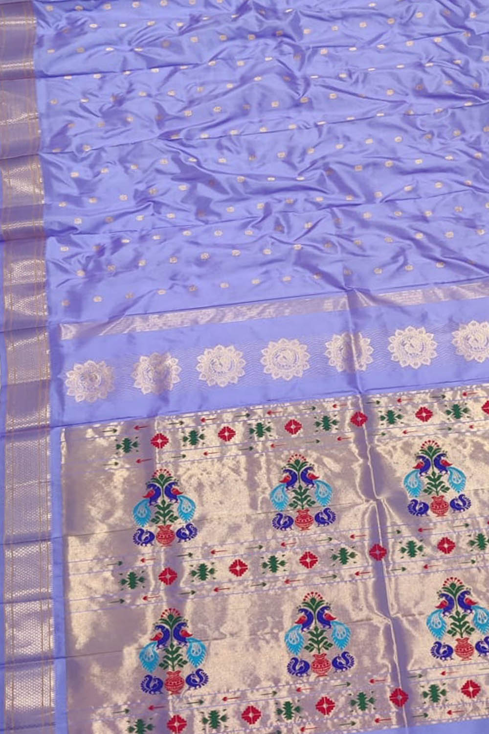 Exquisite Purple Paithani Handloom Silk Saree - Luxurion World