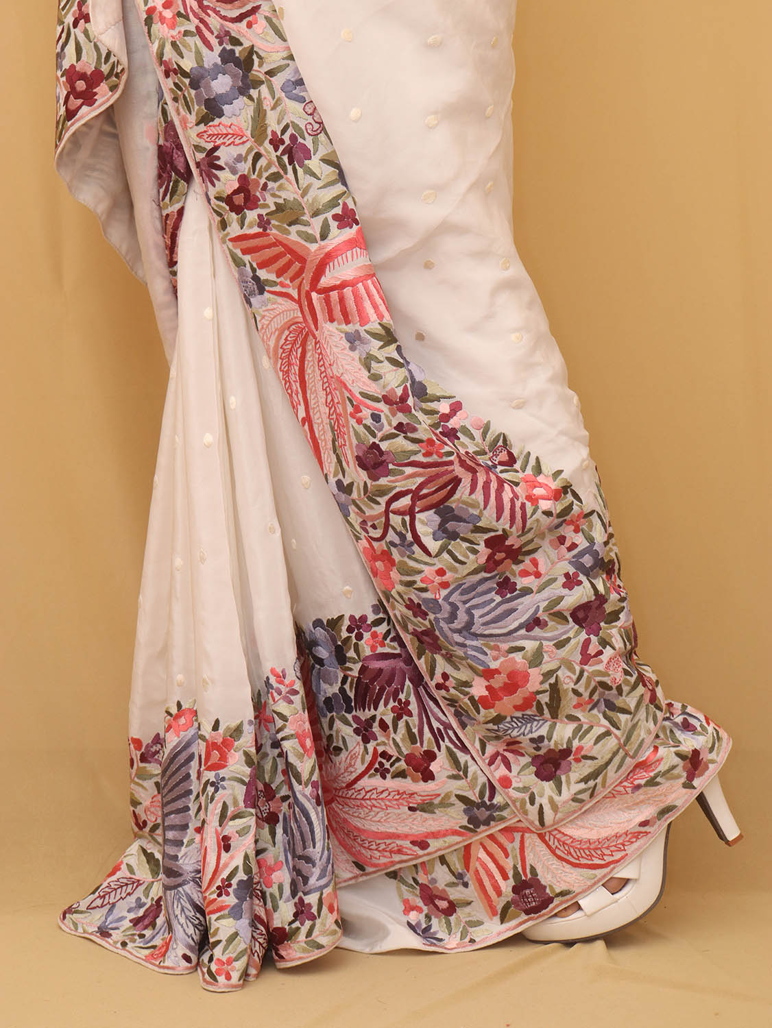 Off White Parsi Gara Hand Embroidered Pure Crepe Bird And Flower Design Saree - Luxurion World