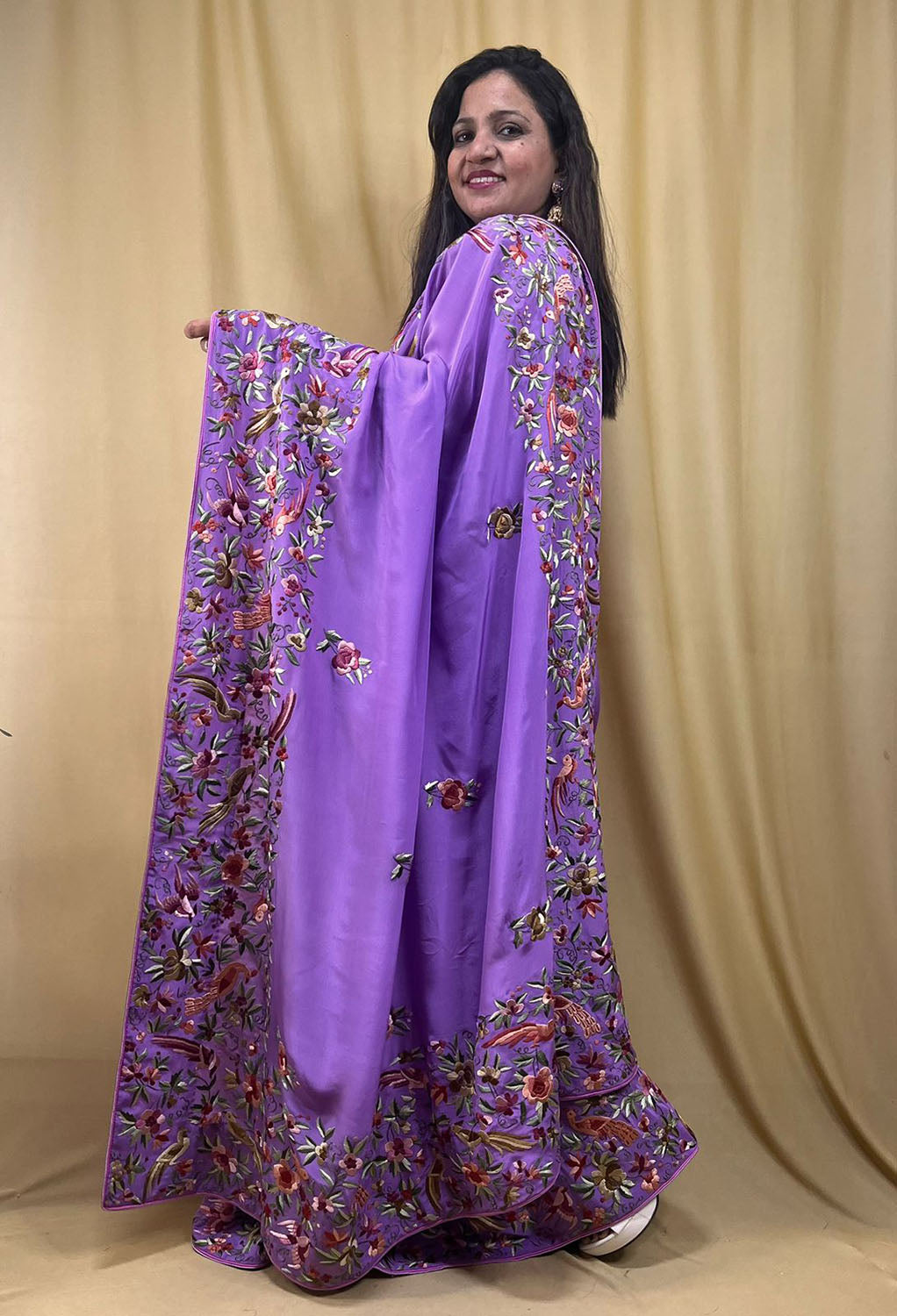 Parsi Gara Crepe Saree: Exquisite Hand Embroidery in Regal Purple - Luxurion World