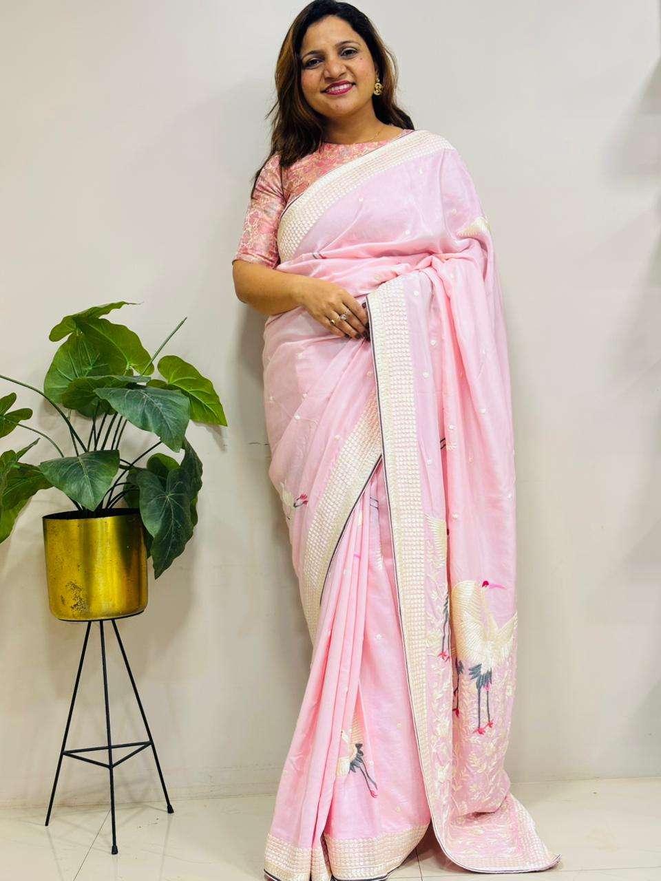 Pink Parsi Gara Hand Embroidered Pure Crepe Flower And Bird Design Saree - Luxurion World