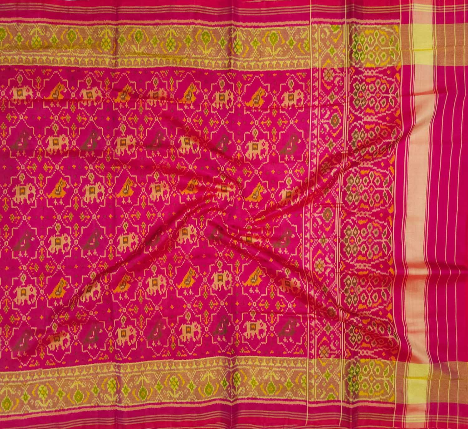 Beautiful Handloom Patola Silk Ikat Saree in Pink - Luxurion World