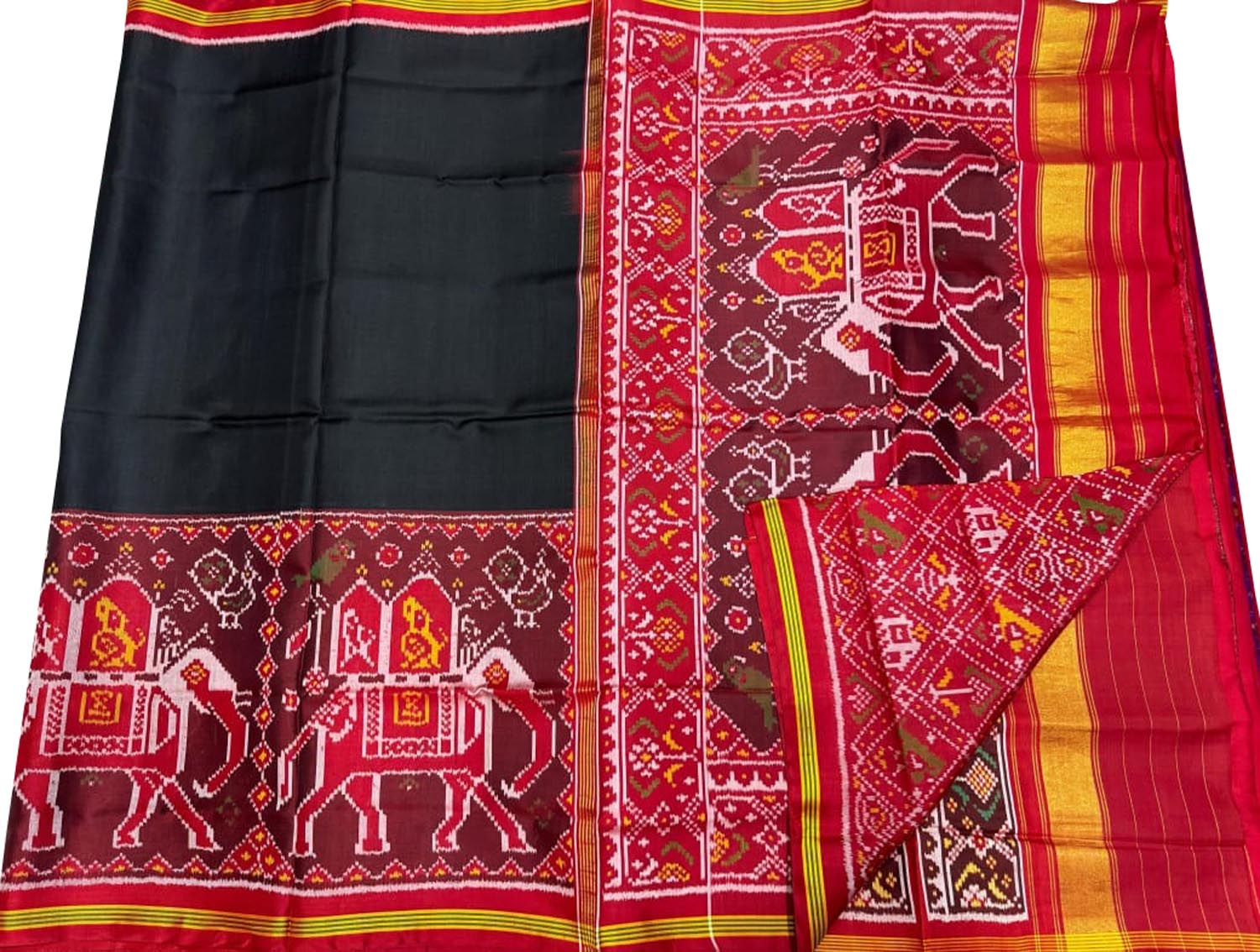 Elegant Black Handloom Patola Silk Saree - Luxurion World