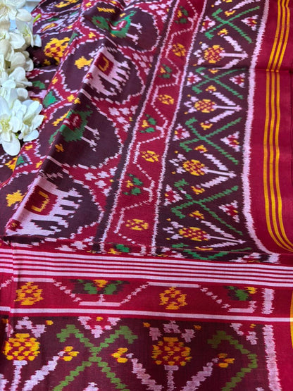 Luxurious Maroon Semi Patan Patola Handloom Pure Silk Saree - Luxurion World