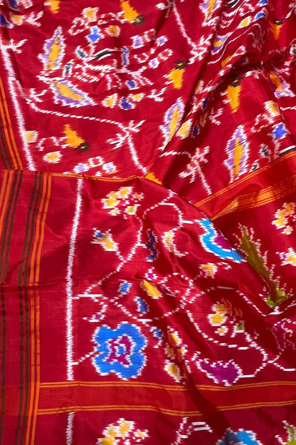 Stunning Red Handloom Pochampally Single Ikat Pure Silk Saree - Luxurion World