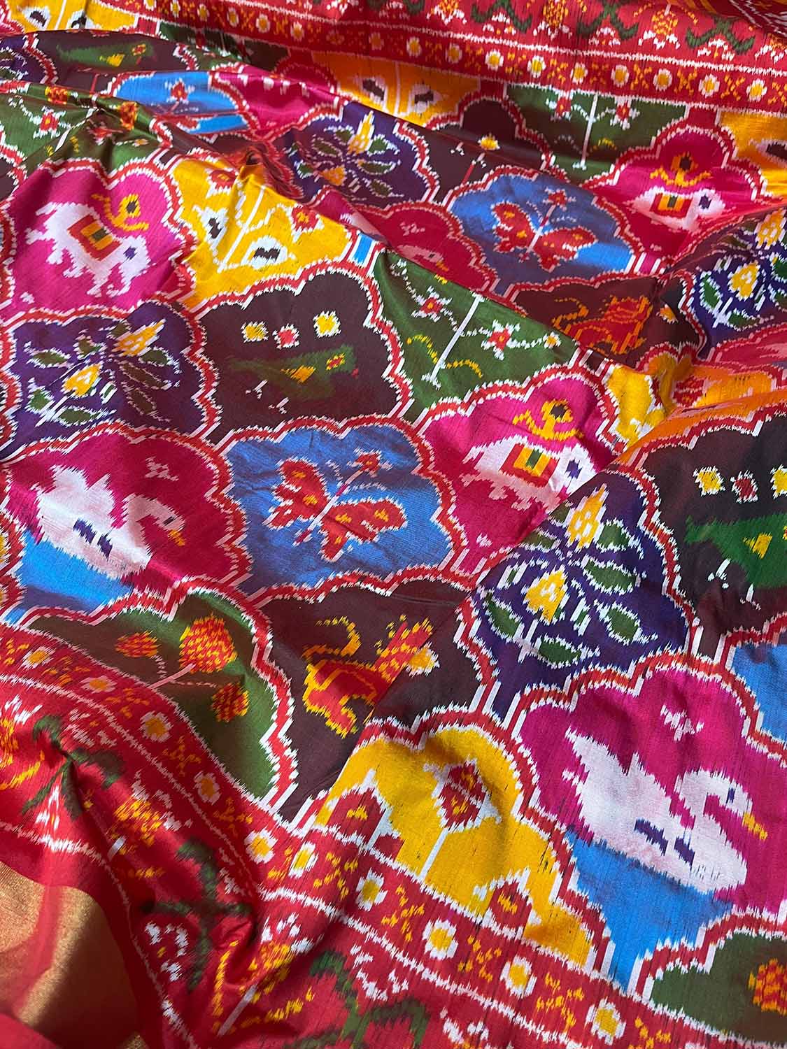 Stunning Multicolor Handloom Pochampally Single Ikat Pure Silk Saree - Luxurion World