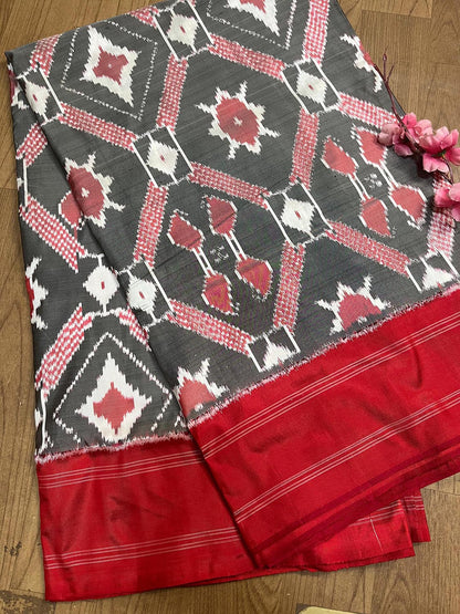 Graceful Grey Handloom Pochampally Single Ikat Pure Silk Saree - Luxurion World