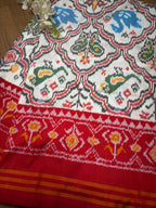 Stunning Multicolor Handloom Pochampally Single Ikat Pure Silk Saree - Luxurion World