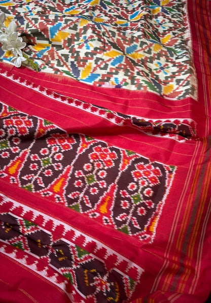 Stunning Multicolor Handloom Pochampally Single Ikat Pure Silk Saree - Luxurion World