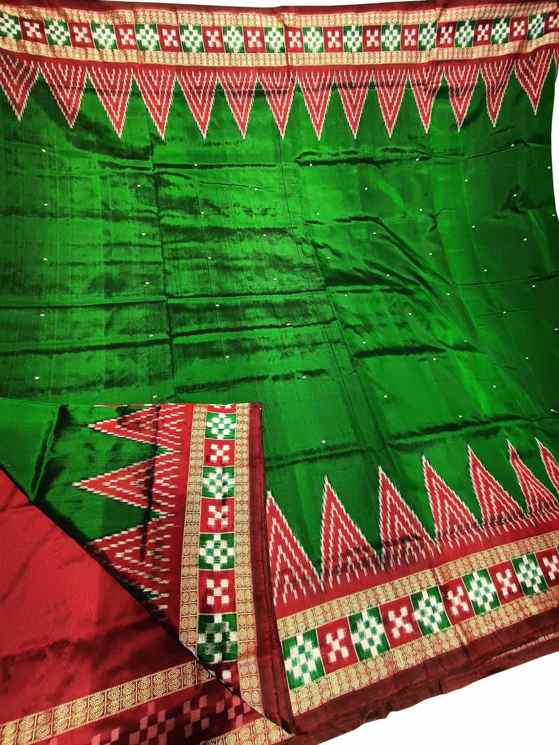 Exquisite Green Handloom Sambalpuri Silk Saree: A Timeless Elegance - Luxurion World