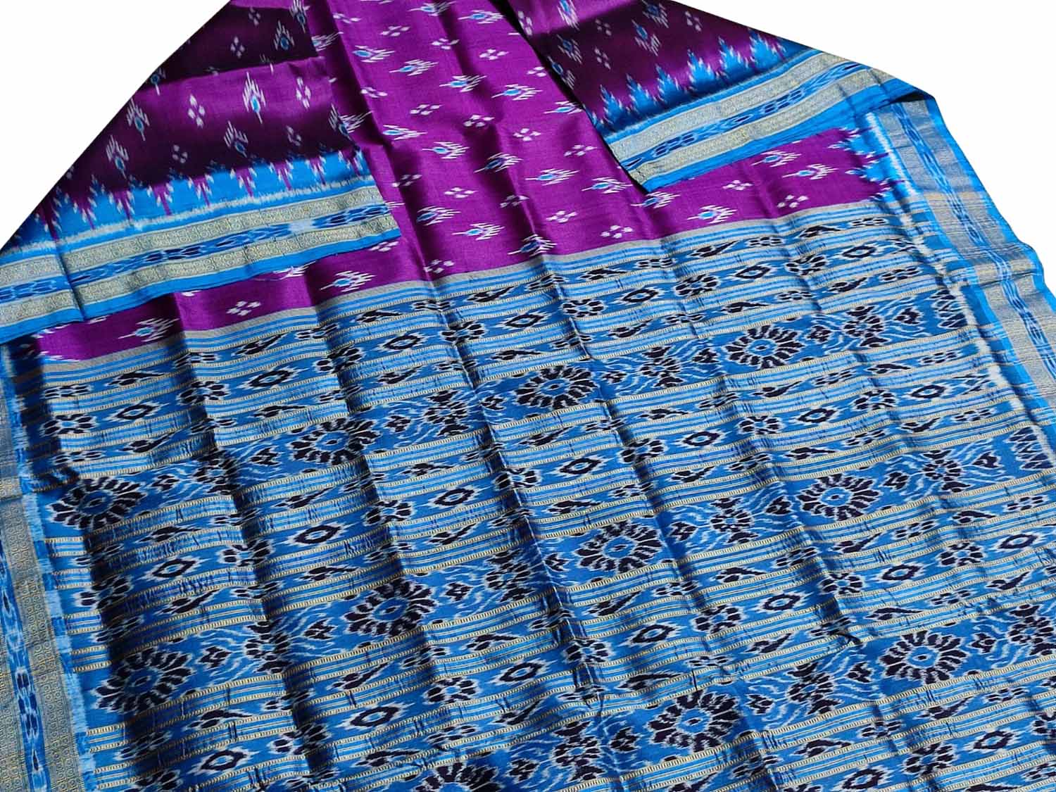 Elegant Purple Silk Saree: Handloom Ikat Design - Luxurion World