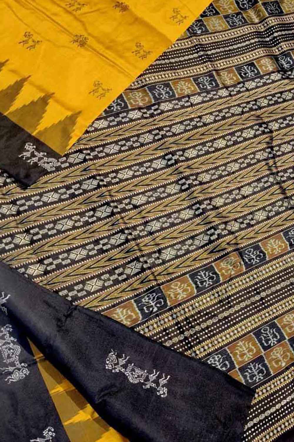 Yellow Pure Silk Sambalpuri Ikat Handloom Saree - Luxurion World