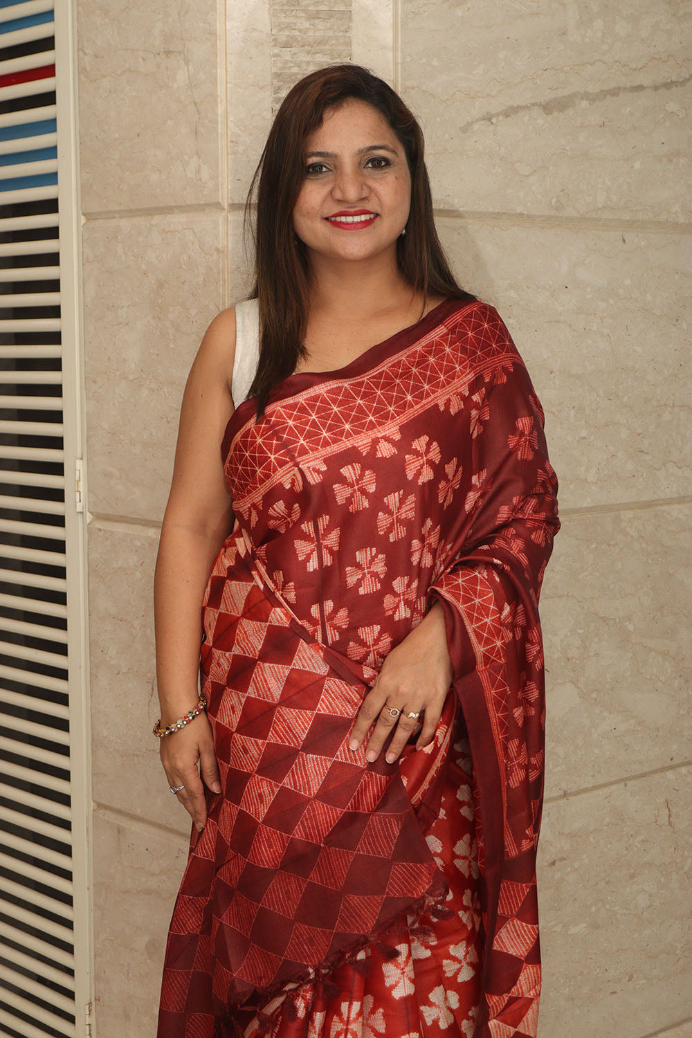 Elegant Maroon Shibori Tie N Dye Tussar Silk Saree - Luxurion World