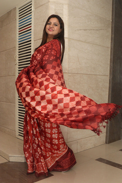 Elegant Maroon Shibori Tie N Dye Tussar Silk Saree - Luxurion World