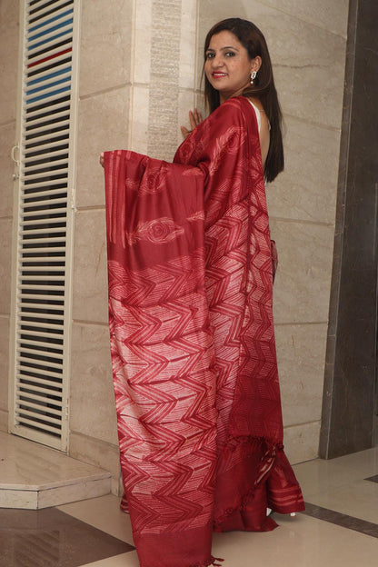 Maroon Shibori Tie N Dye Tussar Silk Saree: Elegant and Unique - Luxurion World