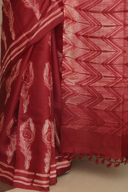 Maroon Shibori Tie N Dye Tussar Silk Saree: Elegant and Unique - Luxurion World