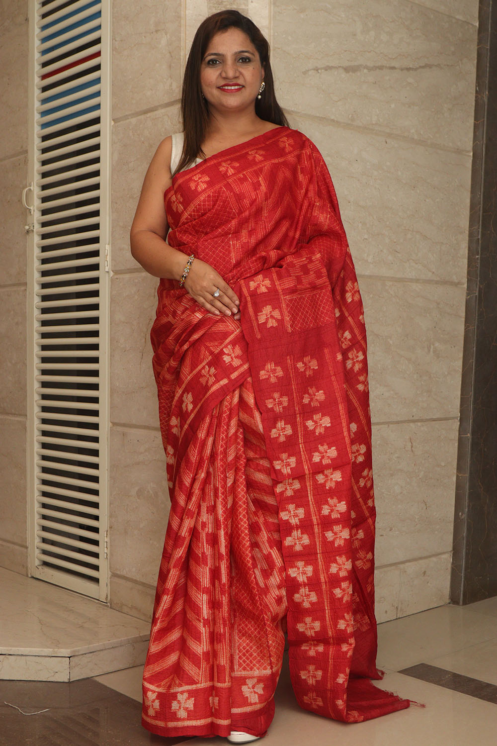 Red Shibori Tie N Dye Tussar Silk Saree - Luxurion World