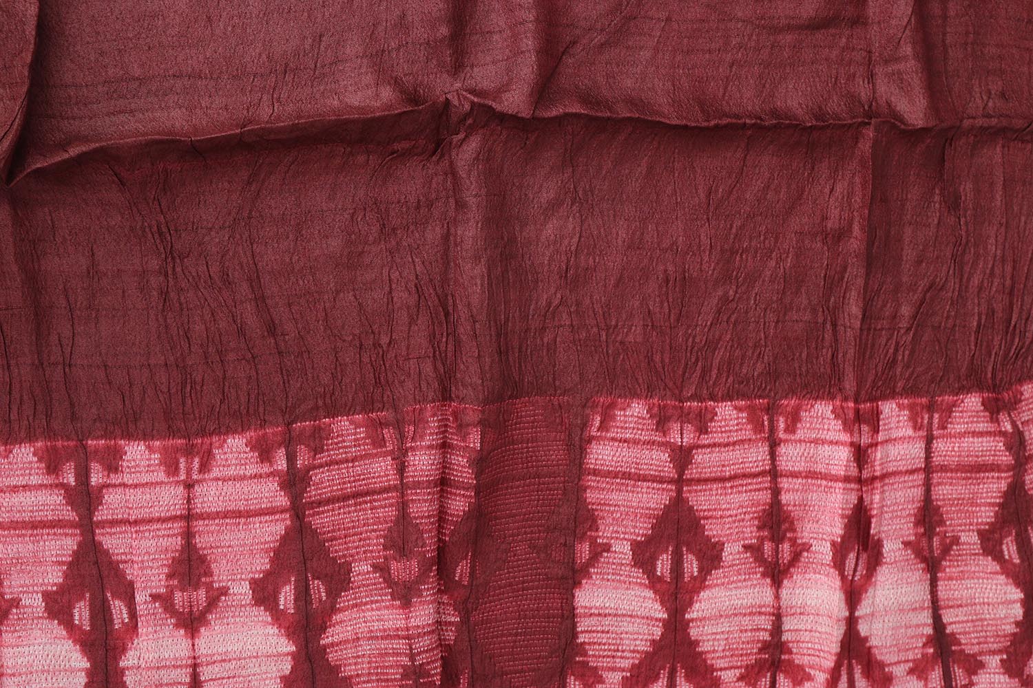 Maroon Shibori Tie N Dye Tussar Silk Saree: Elegant and Unique - Luxurion World