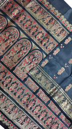 Swarnachari Silk Saree: Elegant Black Handloom Beauty - Luxurion World