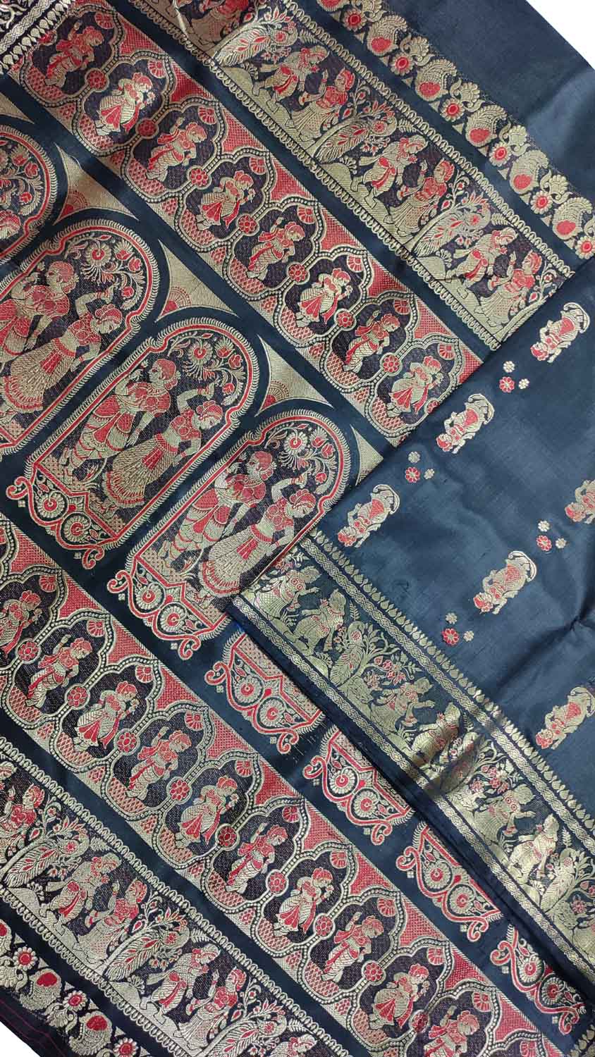 Swarnachari Silk Saree: Elegant Black Handloom Beauty - Luxurion World