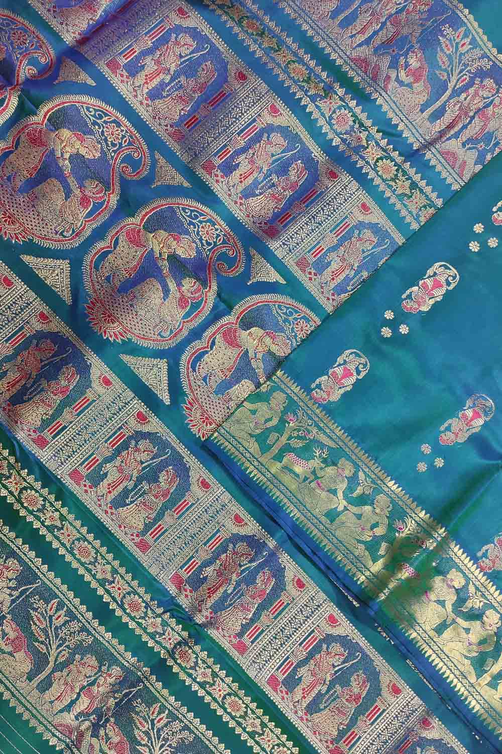 Green Handloom Swarnachari Silk Saree: Exquisite Elegance - Luxurion World