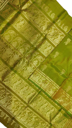 Exquisite Green Baluchari Silk Saree - Handloom Beauty - Luxurion World