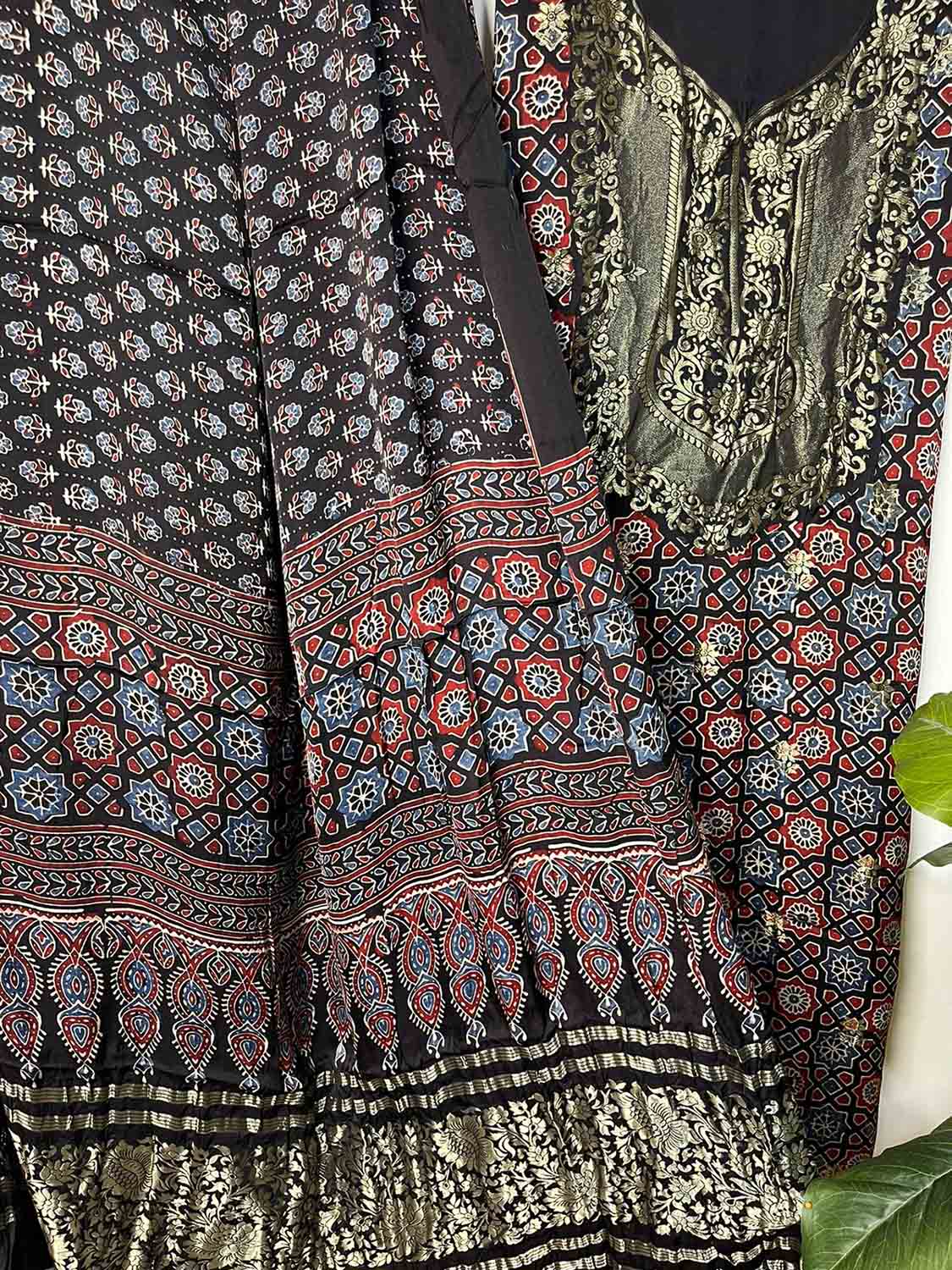 Black - 2pc Unstitched Ajrakh Dress Material with Jewellery Set 15