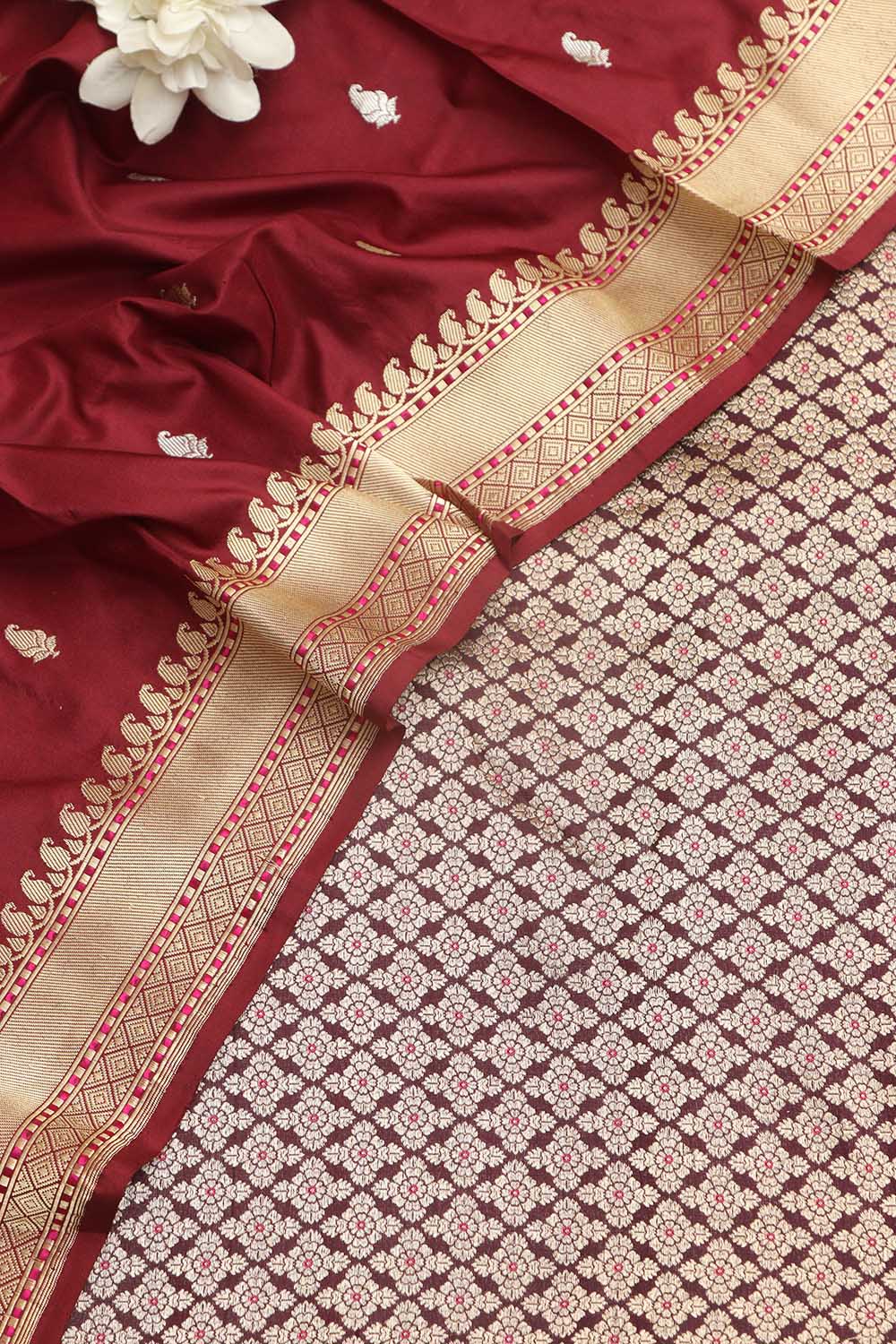 Elegant Maroon Banarasi Handloom Pure Katan Silk Suit With Banarasi Handloom Pure Katan Silk Dupatta - Luxurion World