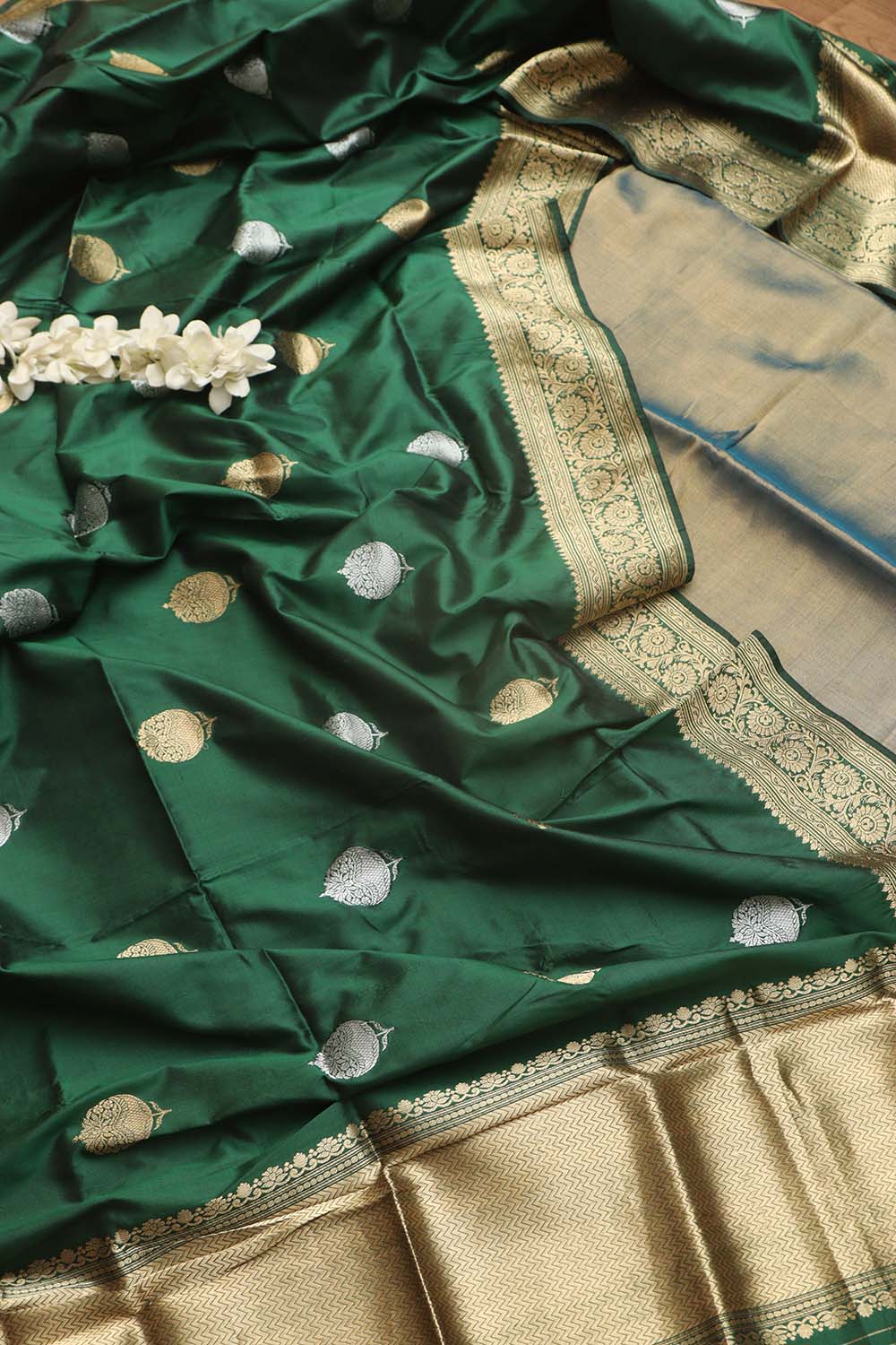 Stunning Blue Chanderi Handloom Plain Tissue Silk Suit With Banarasi Handloom Pure Katan Silk Dupatta - Luxurion World