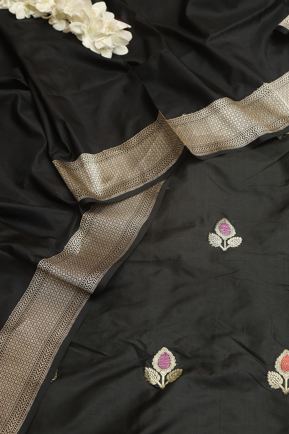 Stunning Black Banarasi Handloom Pure Katan Silk Meenakari Suit With Banarasi Handloom Pure Katan Silk Dupatta - Luxurion World