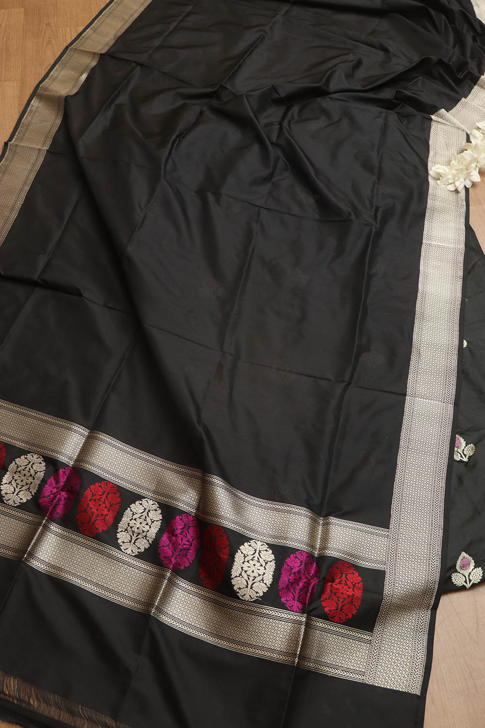 Stunning Black Banarasi Handloom Pure Katan Silk Meenakari Suit With Banarasi Handloom Pure Katan Silk Dupatta - Luxurion World